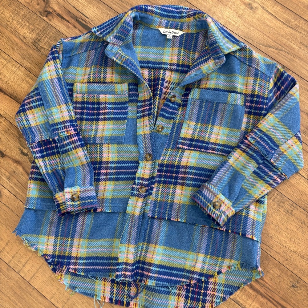 Davi & Dani Distressed Plaid Shacket Blue, Yellow, Pink Size Small
